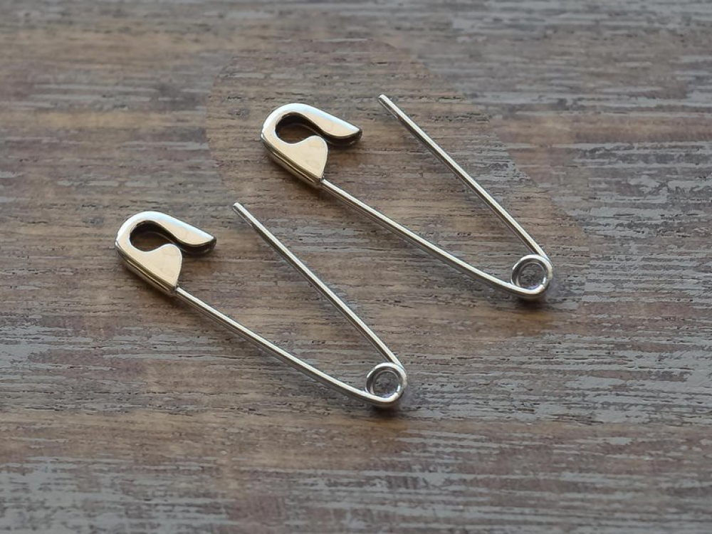 Sterling Silver Safety Pin Medium Earrings | 24jewels